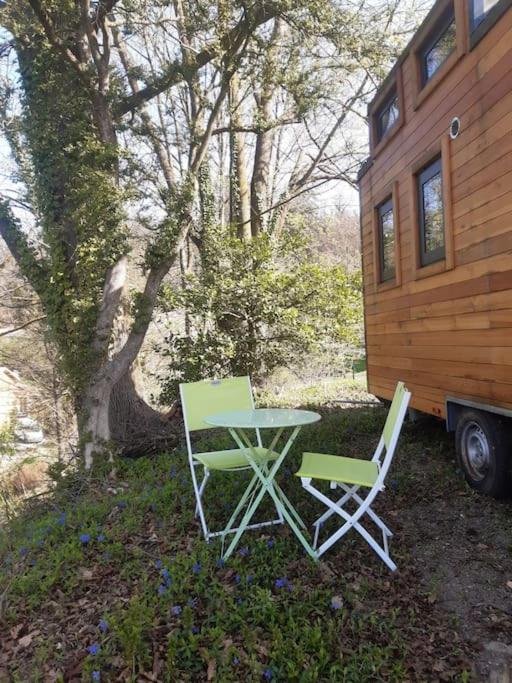 Micro Maison Bois / Tiny House Au Calme Crest Bagian luar foto