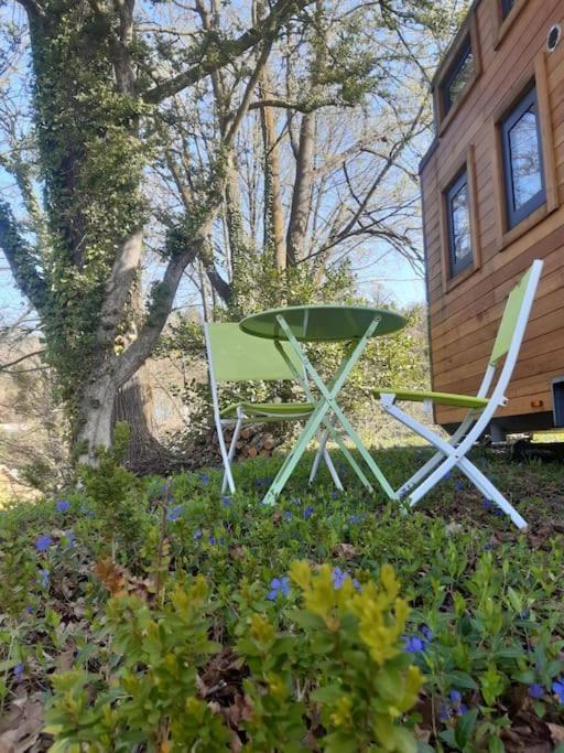 Micro Maison Bois / Tiny House Au Calme Crest Bagian luar foto