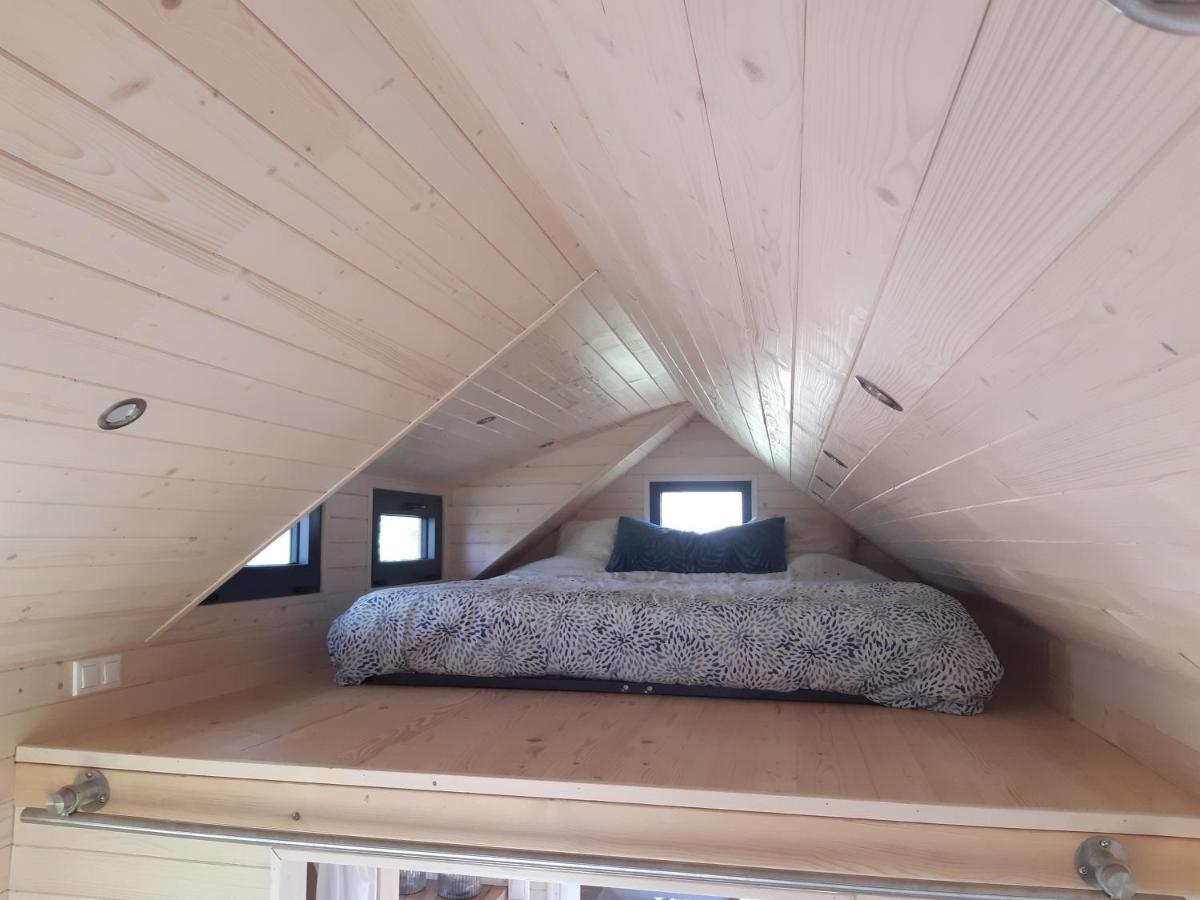 Micro Maison Bois / Tiny House Au Calme Crest Bagian luar foto