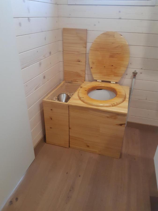 Micro Maison Bois / Tiny House Au Calme Crest Bagian luar foto